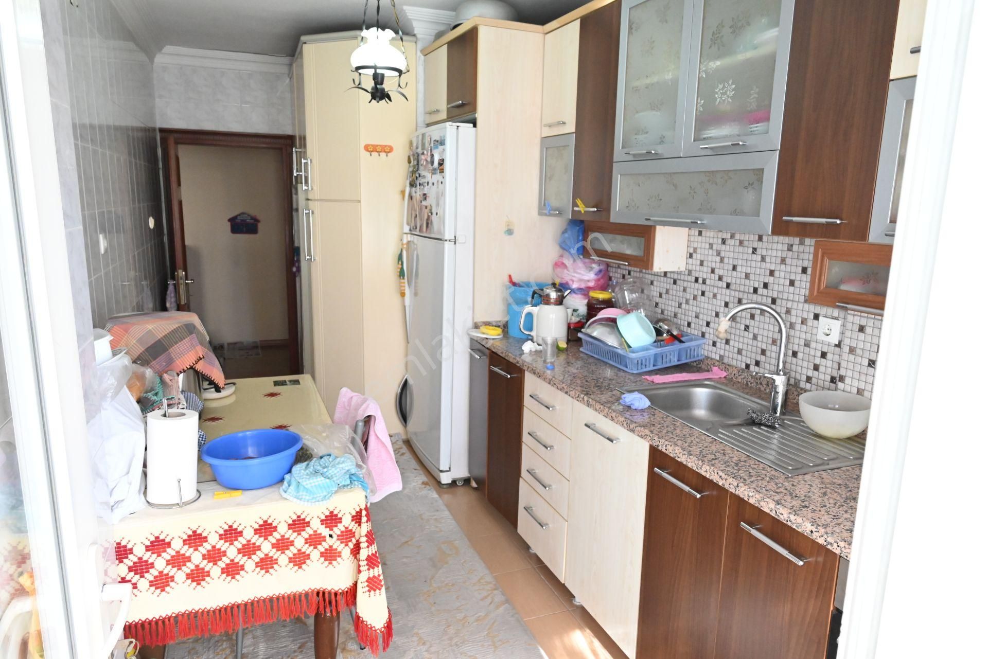 Üstünkent Emlak Site İçi Merkezi Konumda 3+1 Satılık Daire - Görsel 5