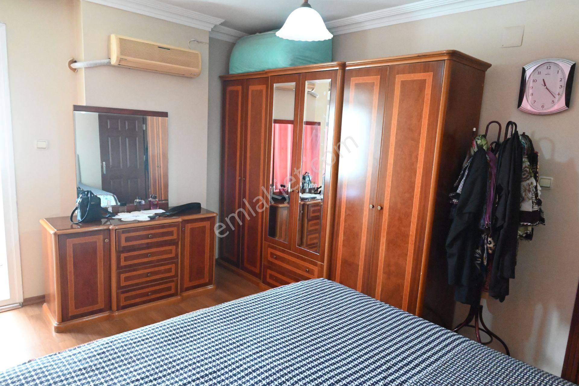 Üstünkent Emlak Site İçi Merkezi Konumda 3+1 Satılık Daire - Görsel 21