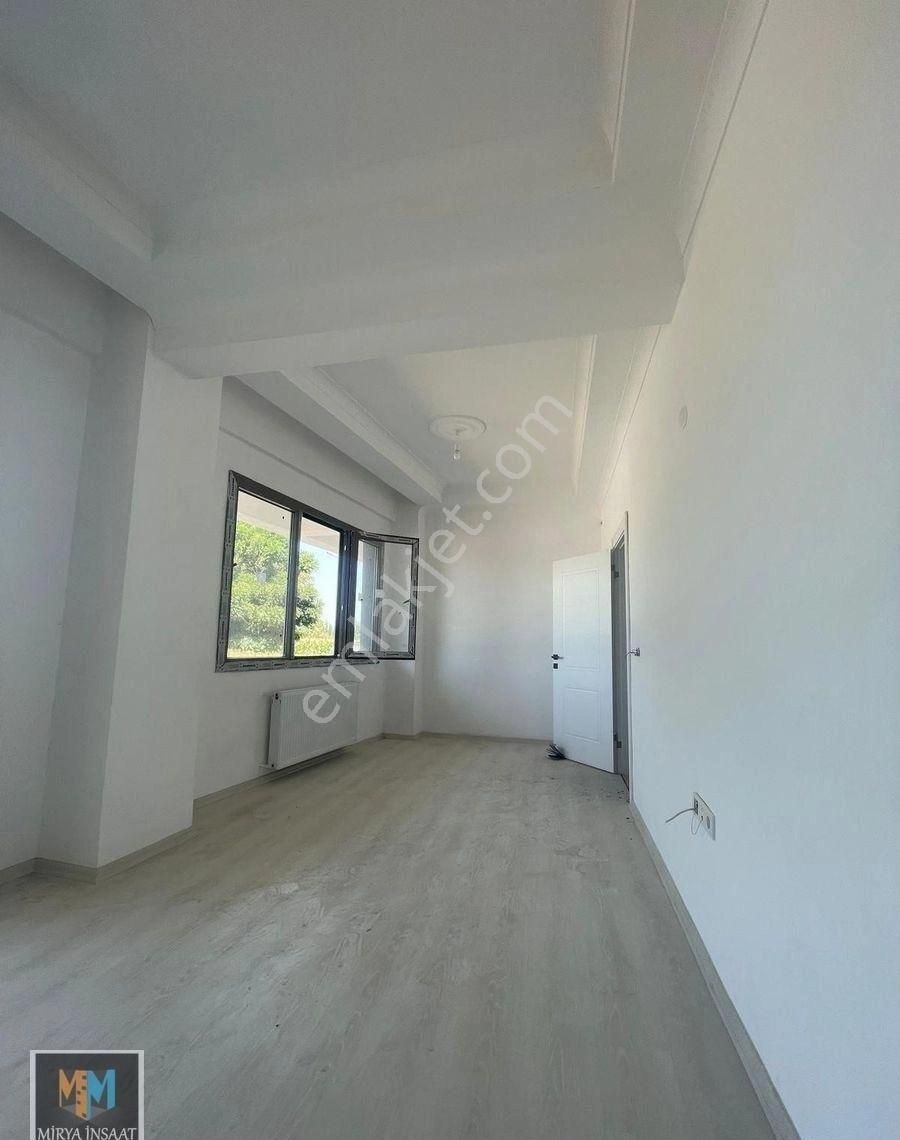 Mirya' Dan Bahçelievler Mahallesinde 2+1 Daire