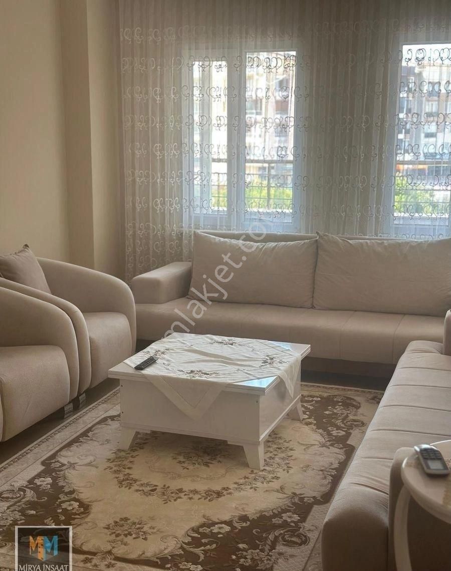 Mirya ' Dan Acil Satılık Şehir Merkezinde 4+1 Daire