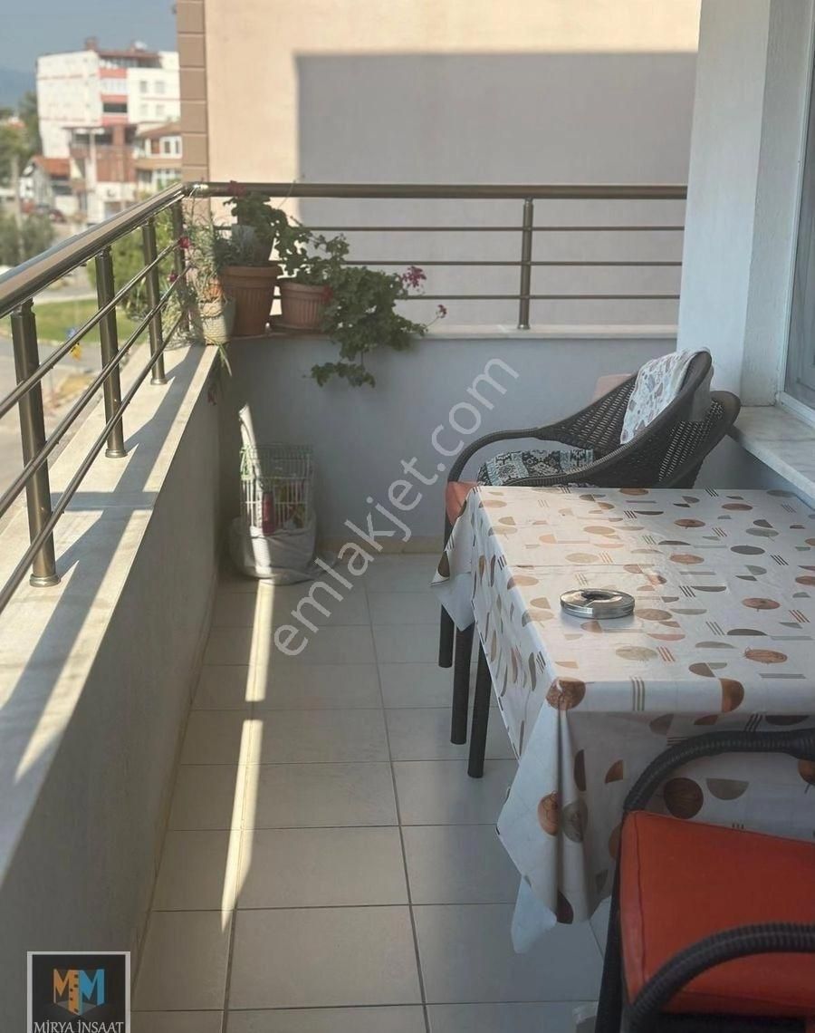 Mirya ' Dan Acil Satılık Şehir Merkezinde 4+1 Daire - Görsel 3