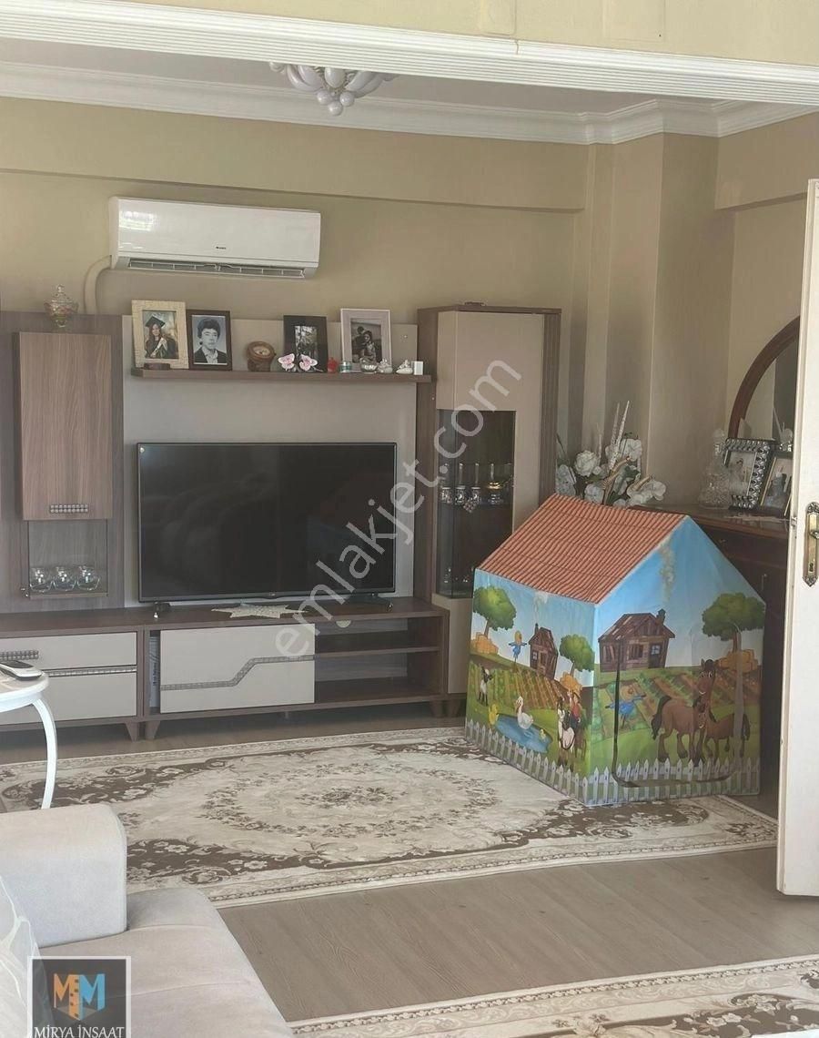 Mirya ' Dan Acil Satılık Şehir Merkezinde 4+1 Daire - Görsel 15
