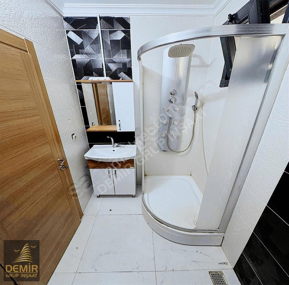 Demir Grup'dan! Tek Yetki %1.29 Faiz Oran Merkez Metro Komşu 3+1 - Görsel 9