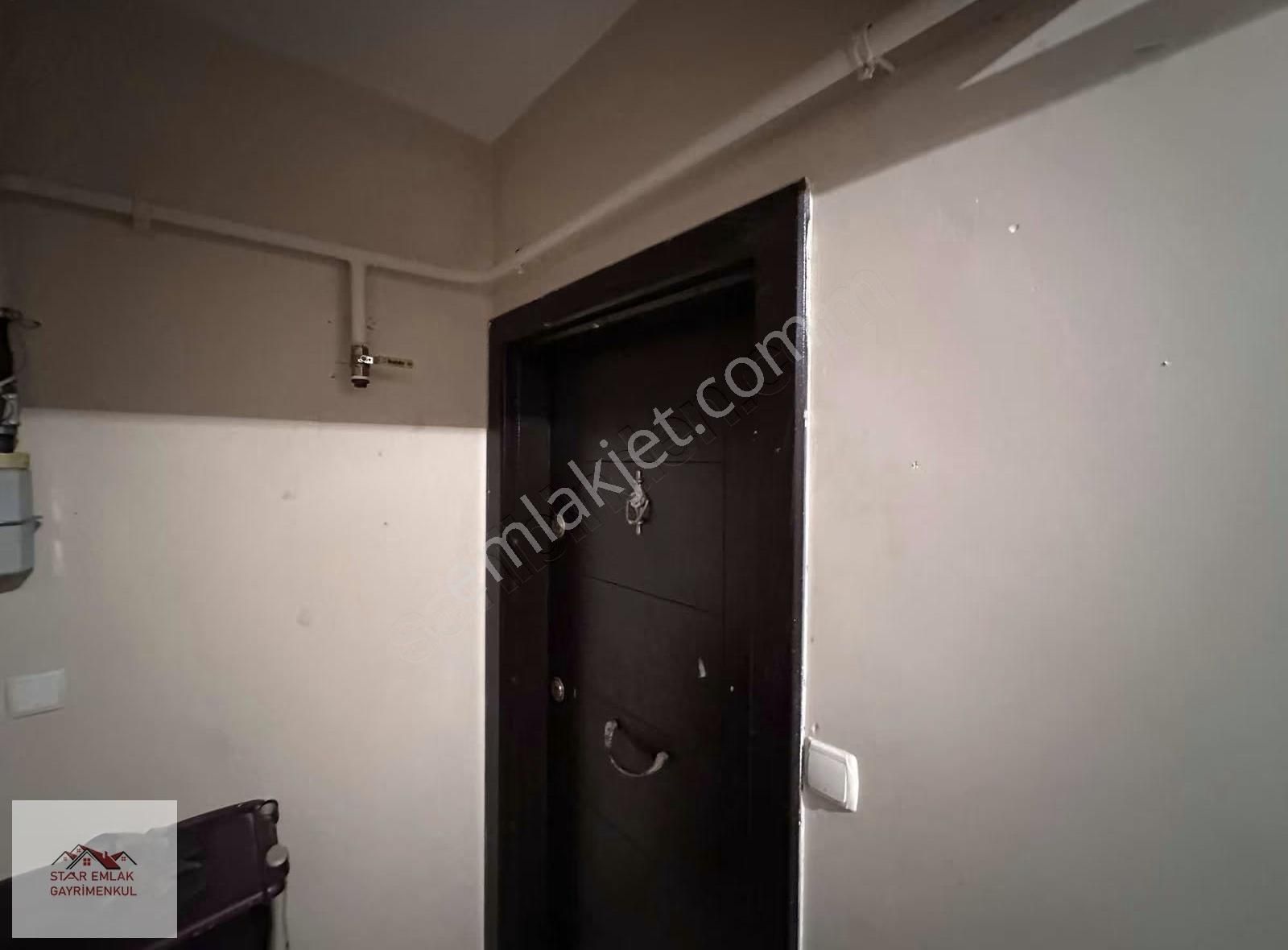 Çarşı Merkezde Ana Caddeye 60 Metre Mesafede 2+1 Geniş Daire - Görsel 3