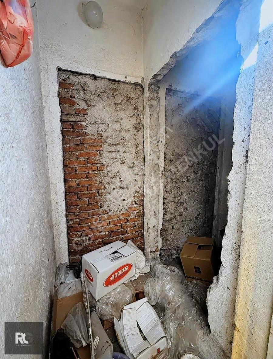 Kayabey Mahallesinde Satılık 2 Katlı Bina - Görsel 4