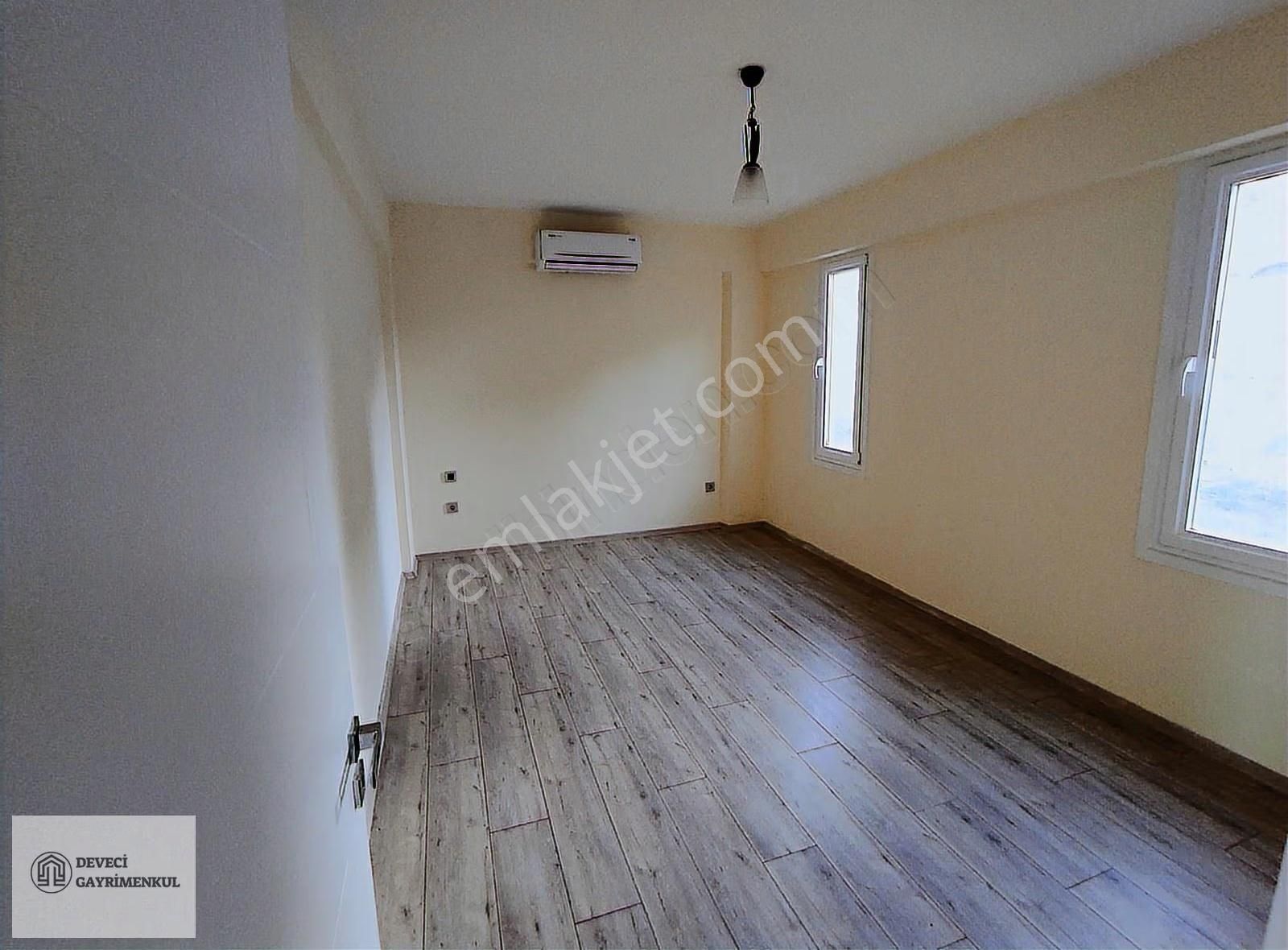 Dörttepe Köyünde Muhteşem Doğa Manzaralı 4+1 Villa - Görsel 8