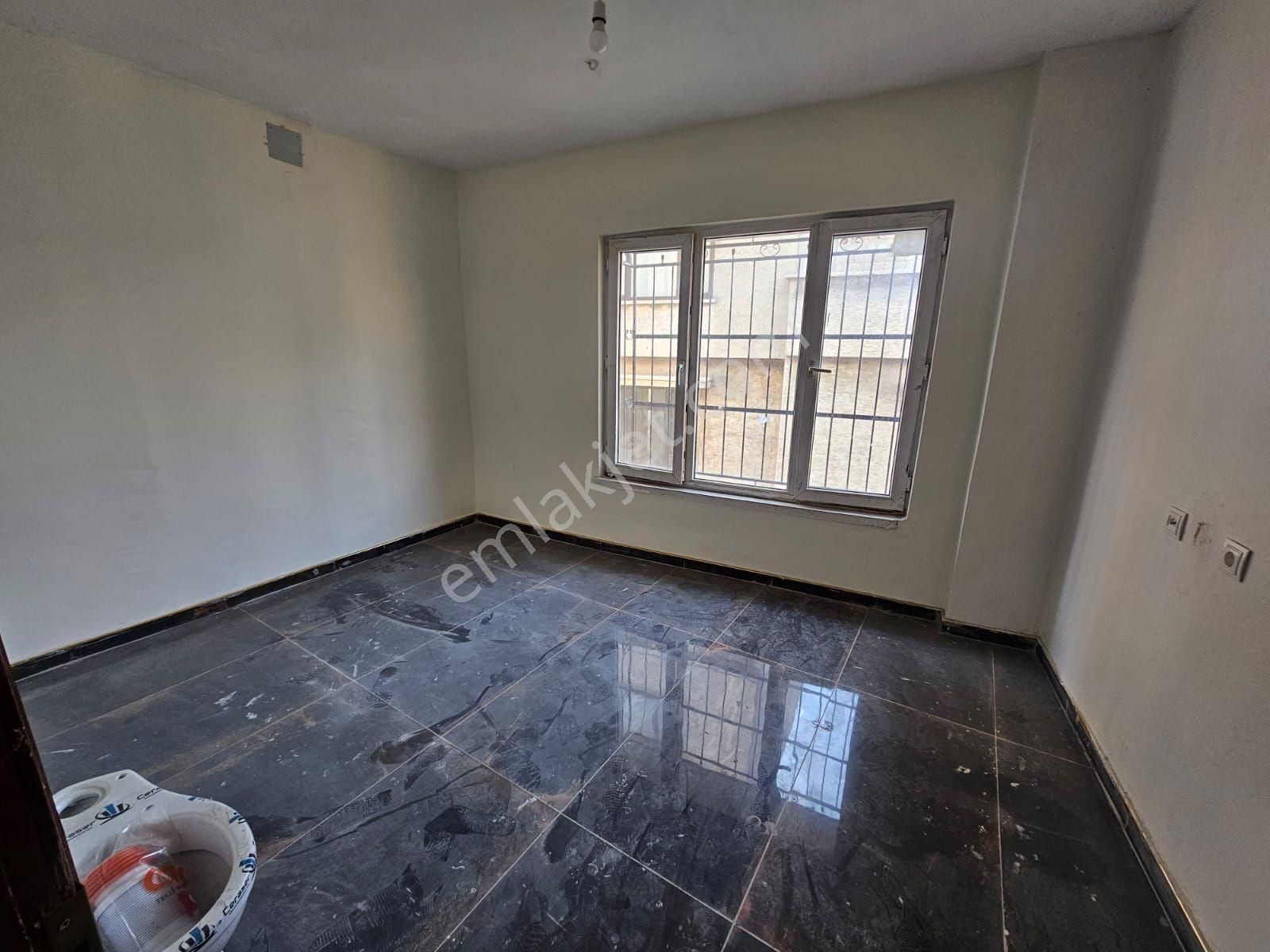 Kurban Boba Mahallesinde Satlik 4 Katli Müstakil Ev - Görsel 9