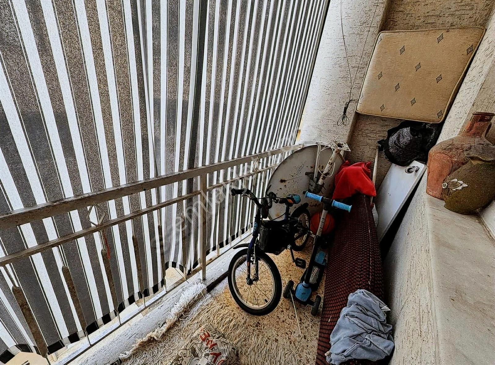 Real Center\\şirinyer Merkez'de Arakat Balkonlu Satılık 3+1 - Görsel 4