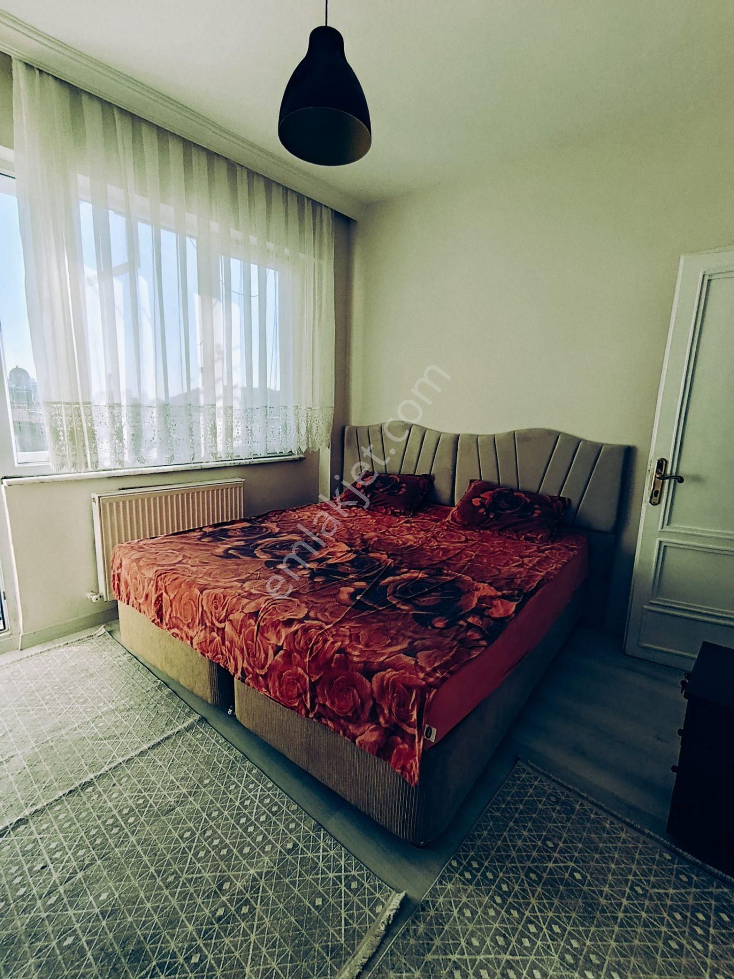 İstanbul Merkezde Ferah Yaşanılır Daire - Görsel 2