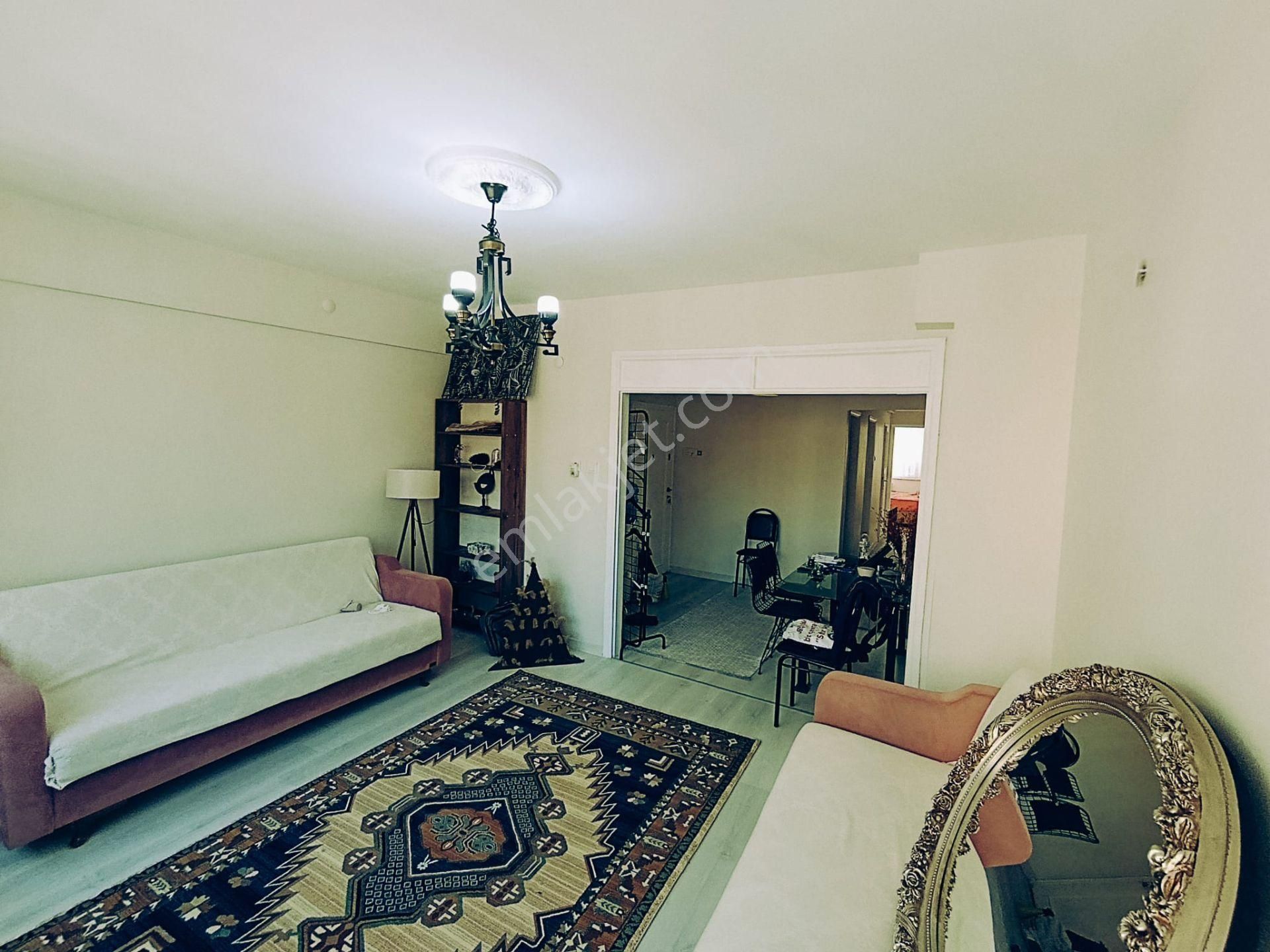 İstanbul Merkezde Ferah Yaşanılır Daire - Görsel 7