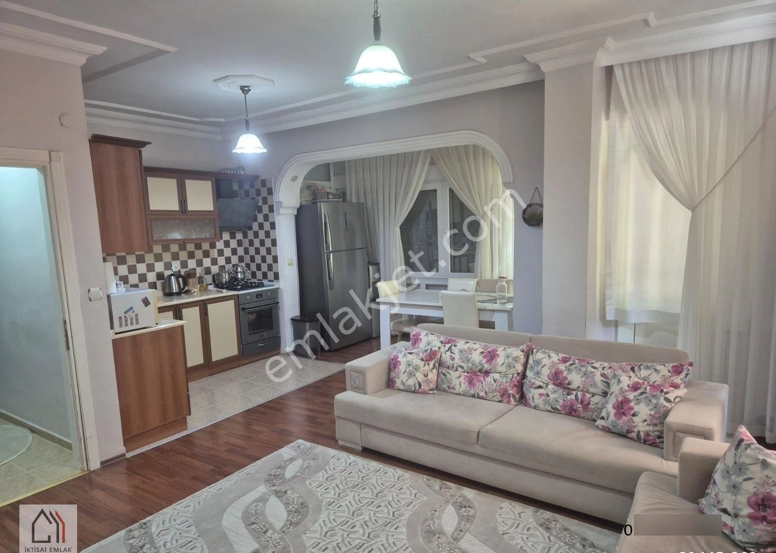 İktisat Emlak'tan Konyaaltı Torosta Giriş Bahçekatı 3+1 120m2 Daire