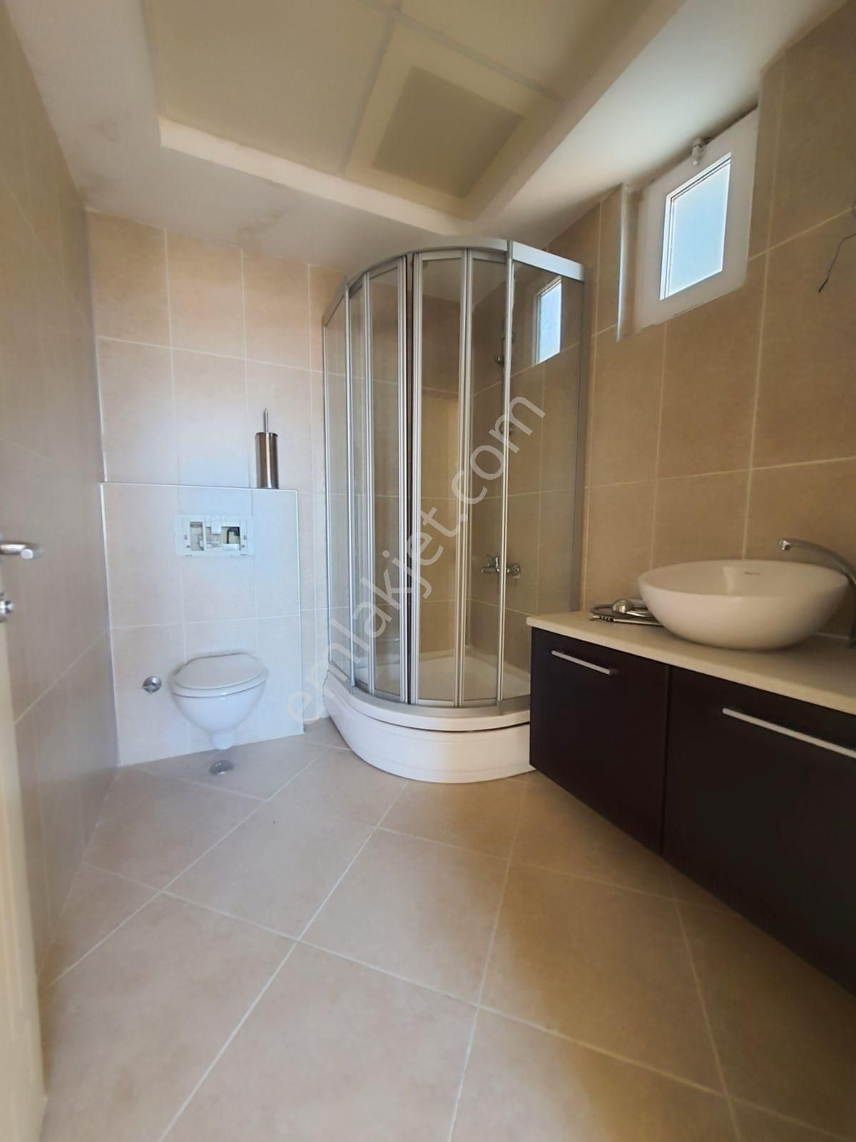 Altıntaş'ta Geniş 4+1 Denize Ve Havalimanına 5 Dakika Mesafede Satılık Daire - Görsel 26