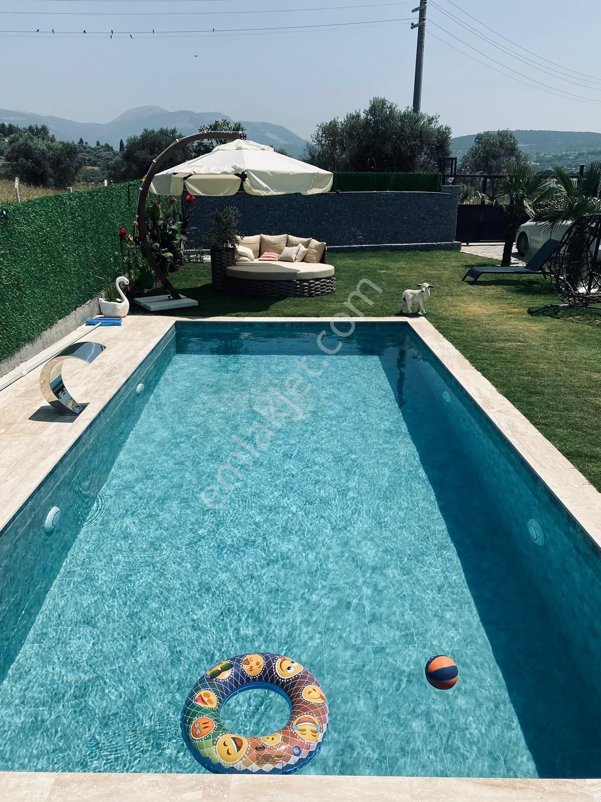 Buca Karacaağaç'ta400m²havuzlu Müstakil Ev Eşyalı Kaçırılmayacak - Görsel 14