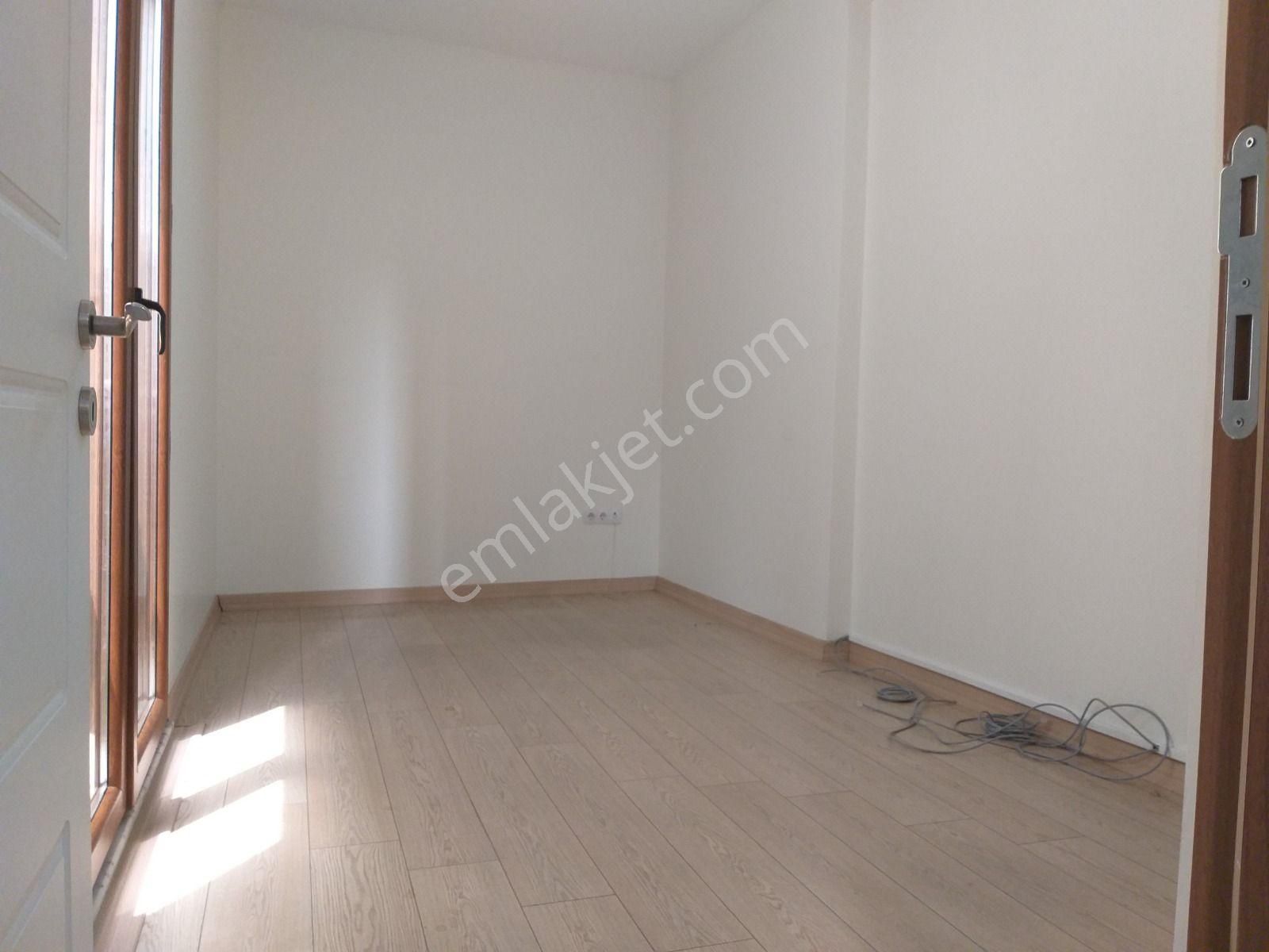 Kağıthane Çağlayan Adliye Metro Yakın Kiralık Ofis 1+1 - Görsel 9