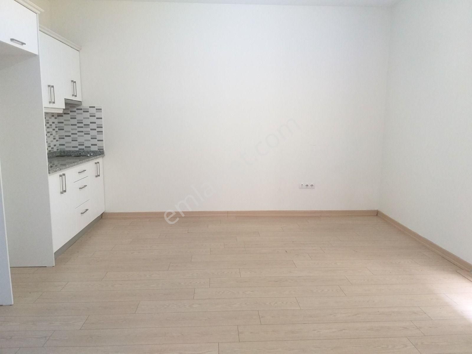 Kağıthane Çağlayan Adliye Metro Yakın Kiralık Ofis 1+1 - Görsel 5