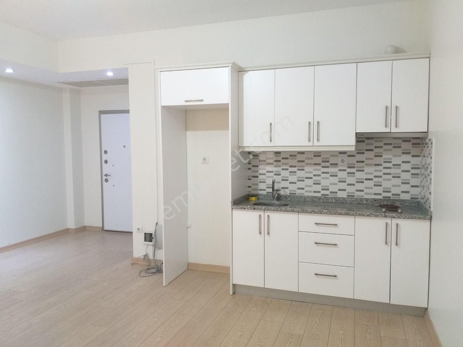 Kağıthane Çağlayan Adliye Metro Yakın Kiralık Ofis 1+1 - Görsel 6