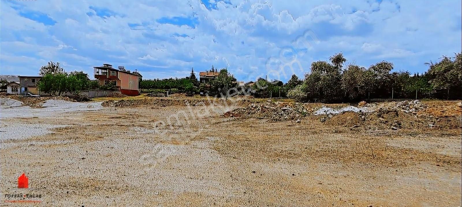 Çayırbağında 1400m2 İmar Planında Satılık Bahçe - Görsel 4