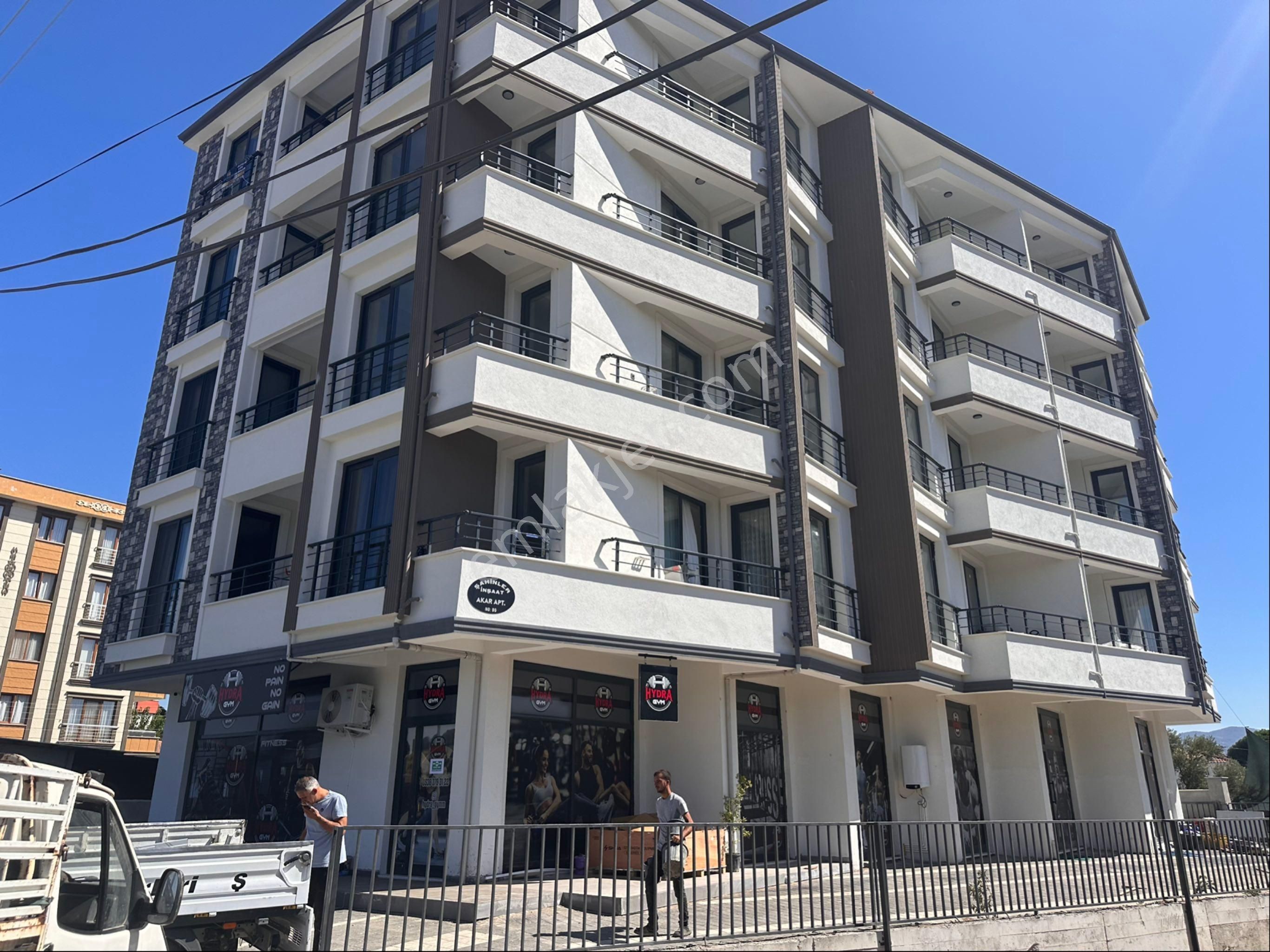 Merkezde 2+1 Ebeveyn Banyolu Ara Kat Kaliteli Sıfır Daire - Görsel 2