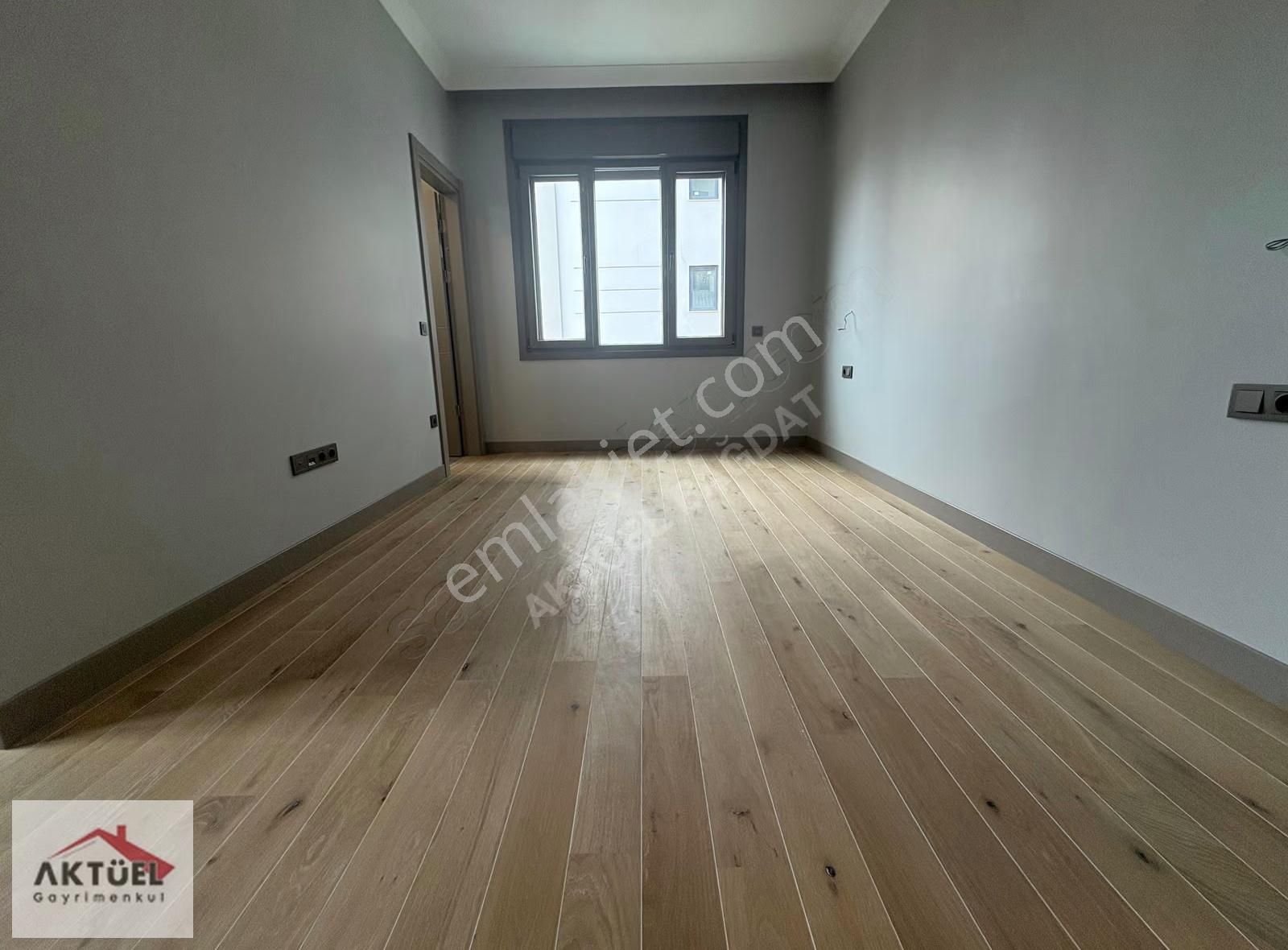 Kapanmaz Park Ve Deniz Manzaralı 165 M2 Balkonlu Sıfır Lüks - Görsel 32