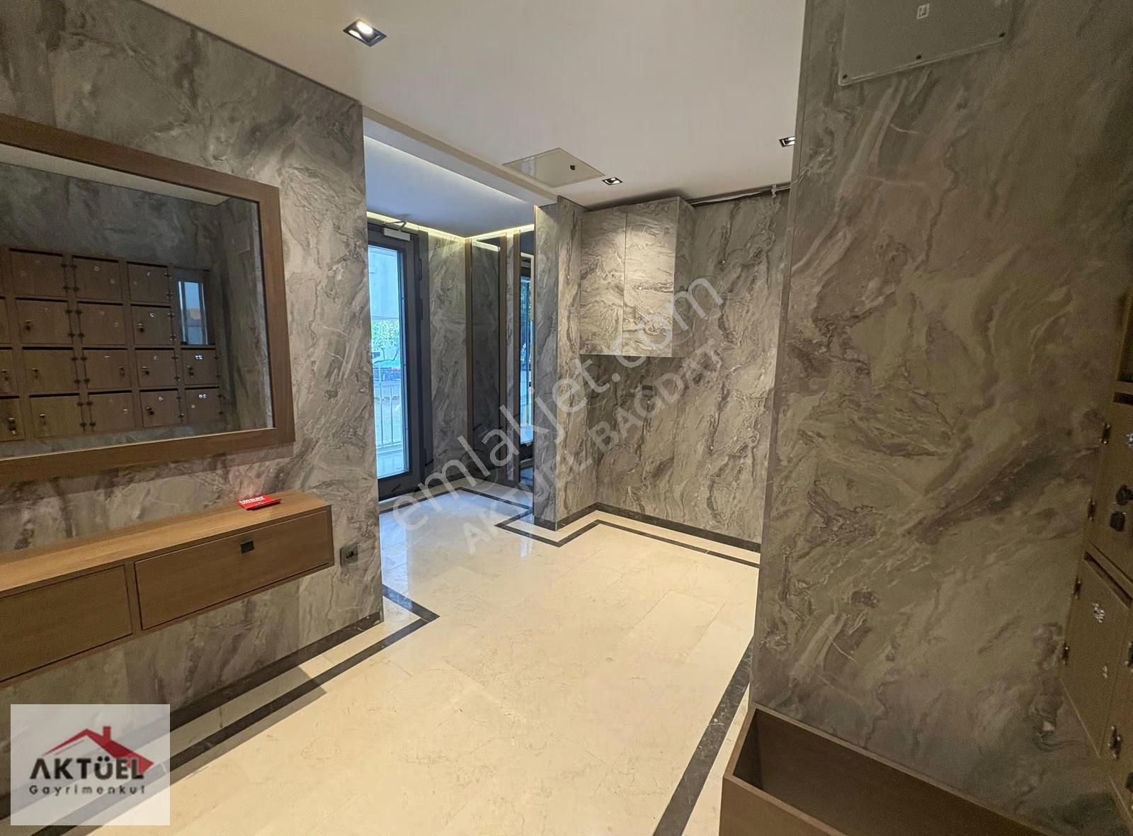 Kapanmaz Park Ve Deniz Manzaralı 165 M2 Balkonlu Sıfır Lüks - Görsel 9