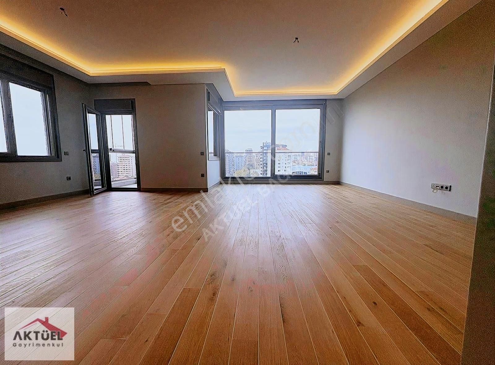 Kapanmaz Park Ve Deniz Manzaralı 165 M2 Balkonlu Sıfır Lüks - Görsel 5