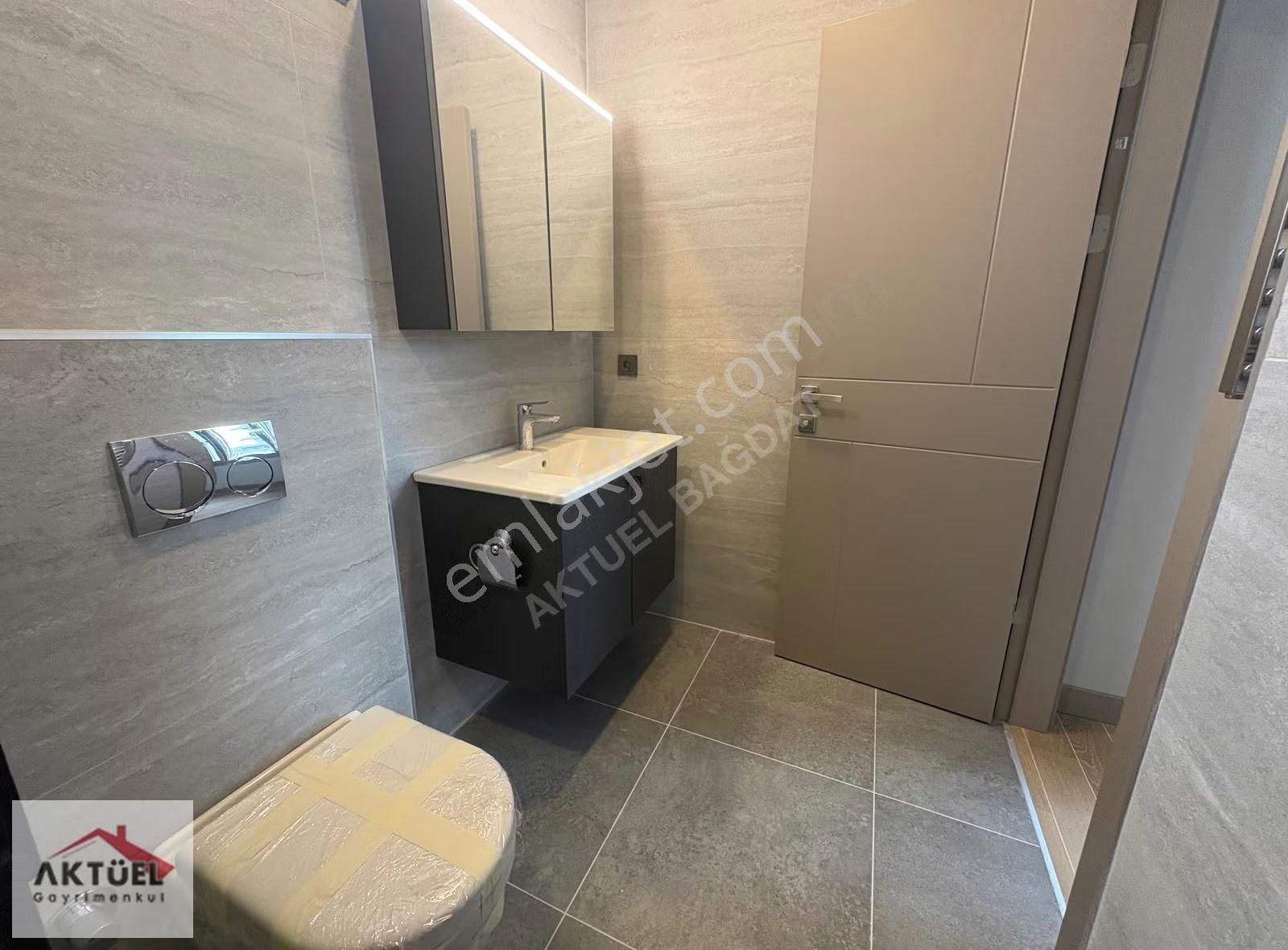 Kapanmaz Park Ve Deniz Manzaralı 165 M2 Balkonlu Sıfır Lüks - Görsel 11