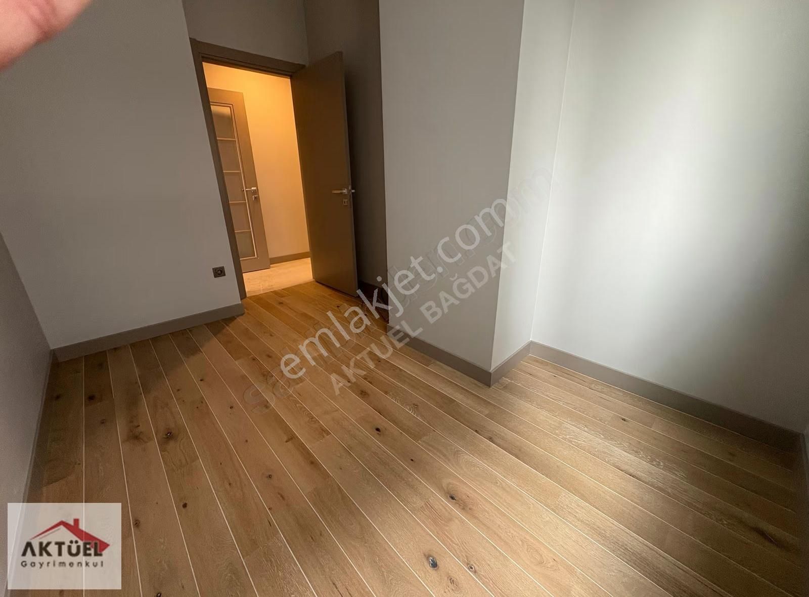 Kapanmaz Park Ve Deniz Manzaralı 165 M2 Balkonlu Sıfır Lüks - Görsel 15