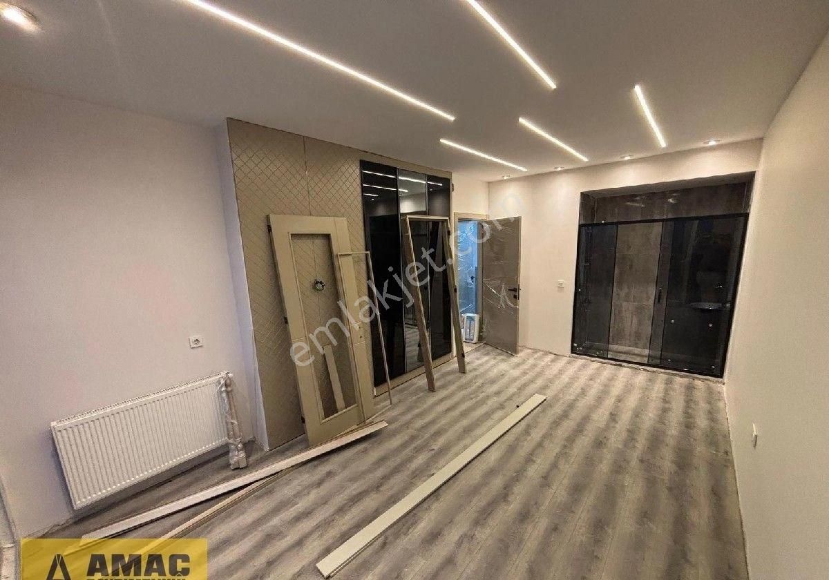 Kabasakal'da Tekince Farkı İle Site İçerisinde Sosyal Donatılı 5+1 3 Banyo+g.o+geniş Teraslı - Görsel 17