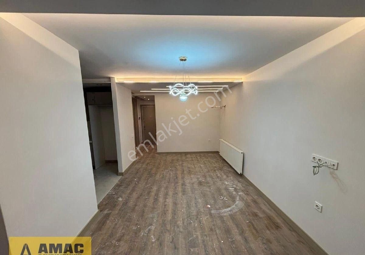 Kabasakal'da Tekince Farkı İle Site İçerisinde Sosyal Donatılı 5+1 3 Banyo+g.o+geniş Teraslı - Görsel 14