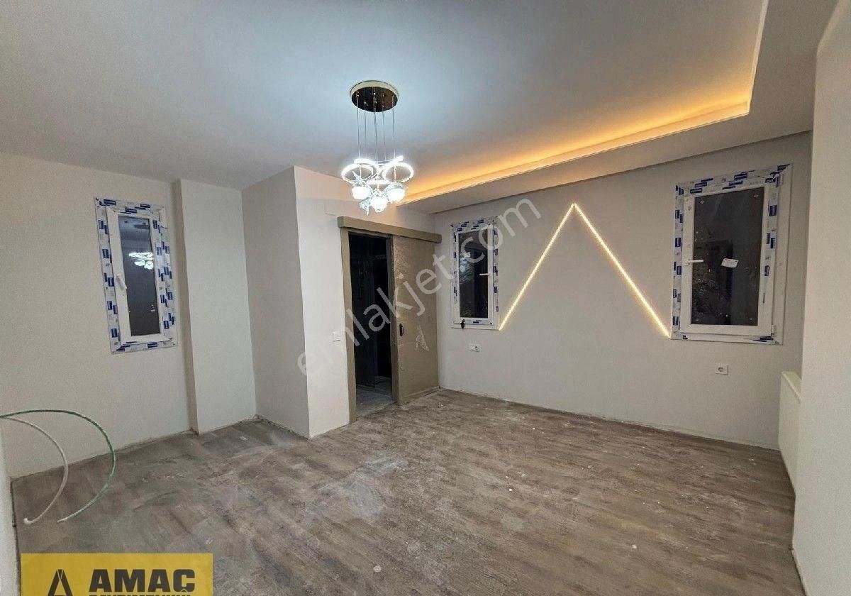 Kabasakal'da Tekince Farkı İle Site İçerisinde Sosyal Donatılı 5+1 3 Banyo+g.o+geniş Teraslı - Görsel 24