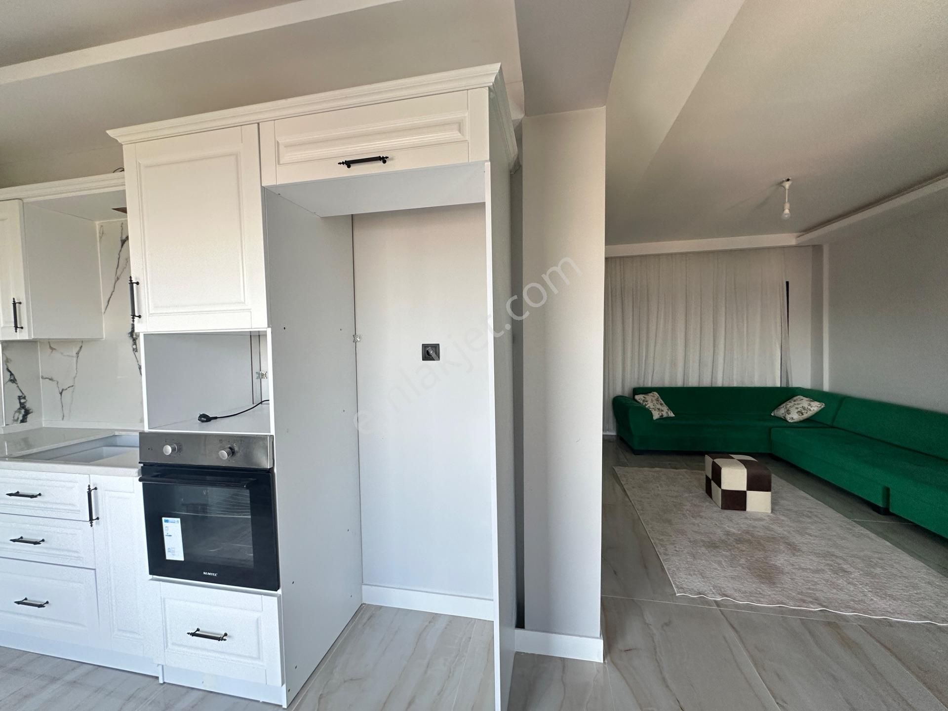 Yenifoçada Denize Yakın 4+2 Kiralık Daire - Görsel 6