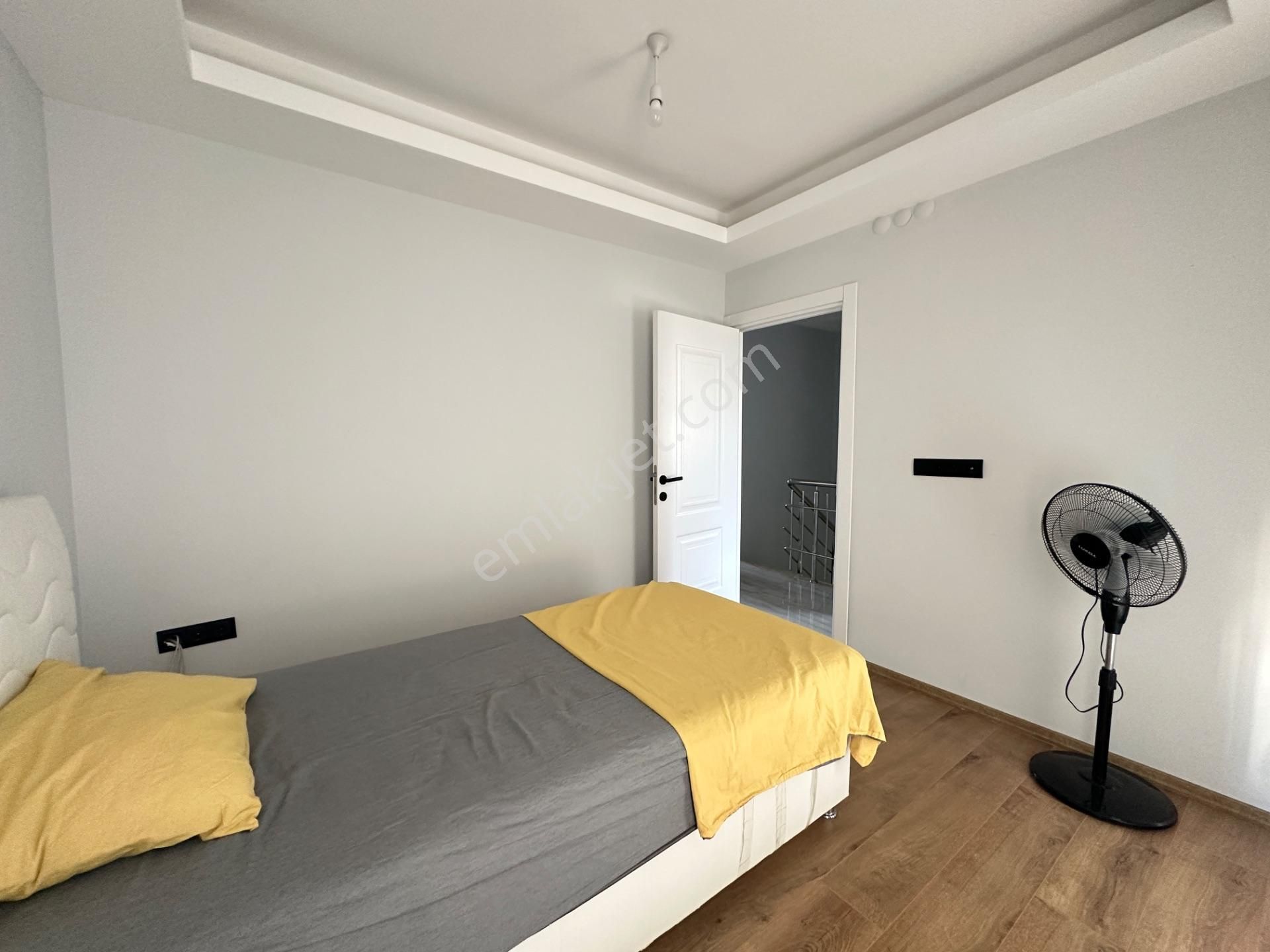 Yenifoçada Denize Yakın 4+2 Kiralık Daire - Görsel 16