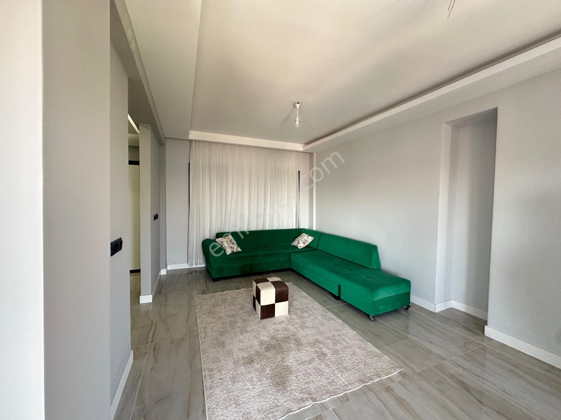 Yenifoçada Denize Yakın 4+2 Kiralık Daire - Görsel 7