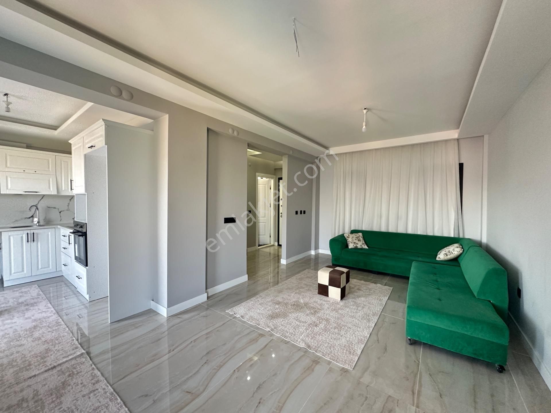 Yenifoçada Denize Yakın 4+2 Kiralık Daire - Görsel 12