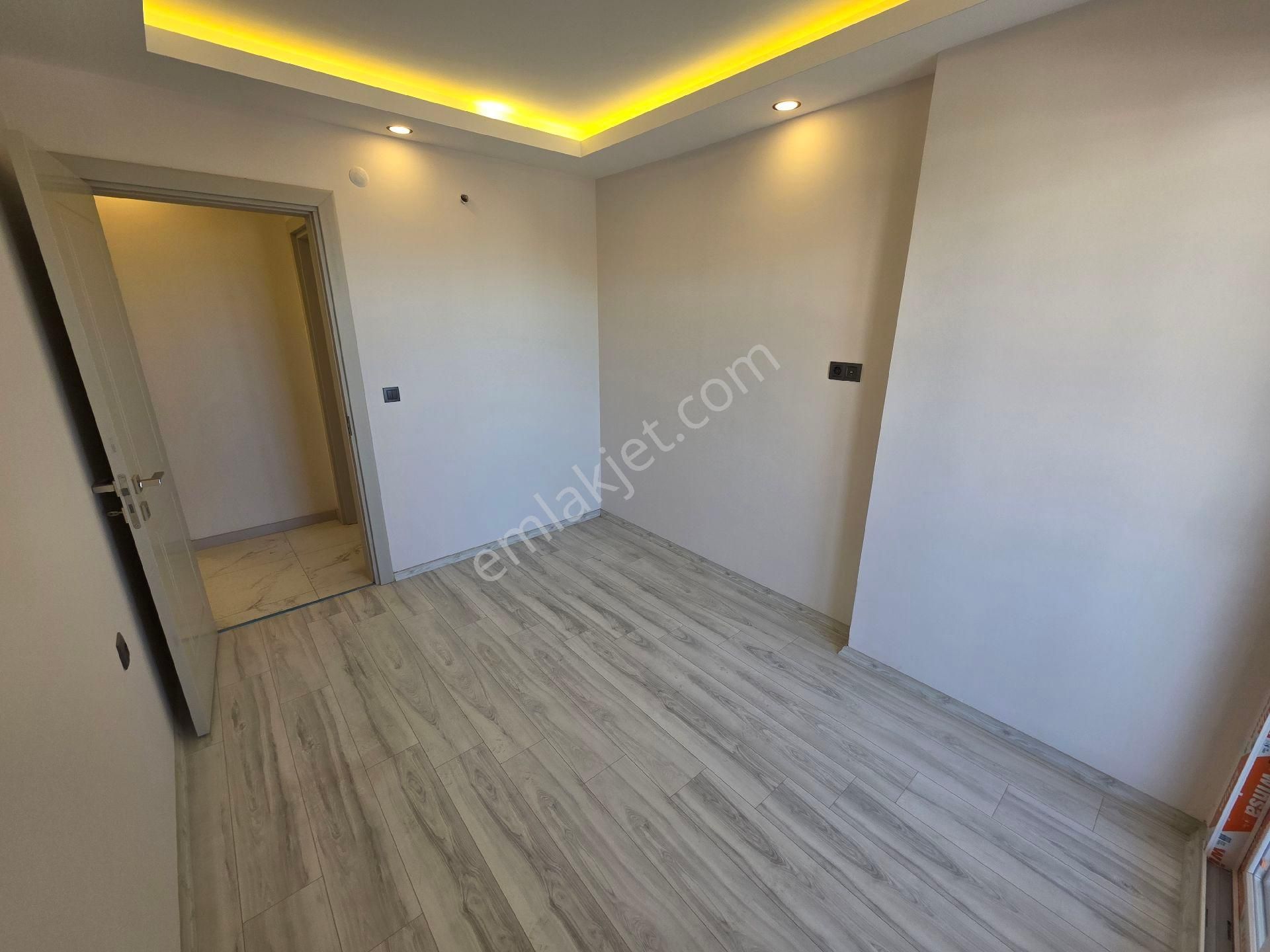 Kuşadası'nda Deniz Manzaralı Lüks 3+1 Daireler - Görsel 18