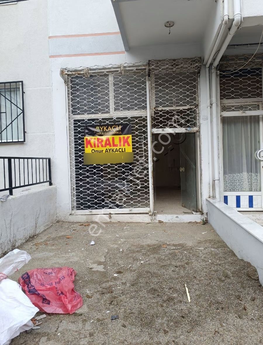 Buca Laleli Mahallesinde 35 M2 Kiralık Dükkan - Görsel 3