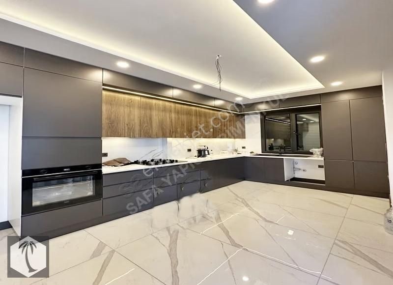 Beylikdüzü Safa Dan Müstakil Havuzlu Saunalı Spor Salonlu Villa - Görsel 10