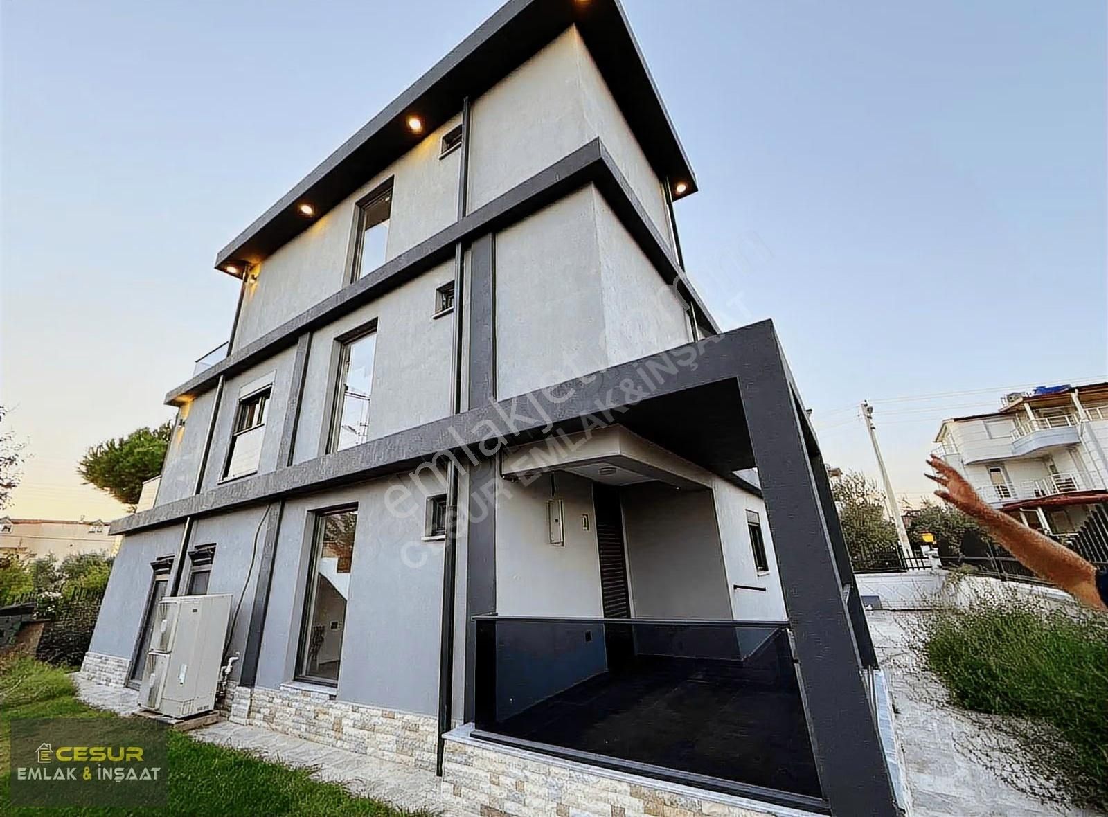 Dikili Salihlerde Denize 2. Parsel 5+1 Ultra Lüks Villa - Görsel 12