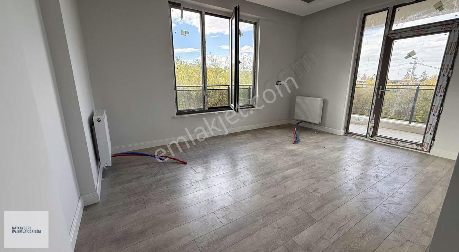 Emlak Ofisimden Hisarcıkta 1508 M2 Üzerinde 2 Adet Satılık Villa - Görsel 34