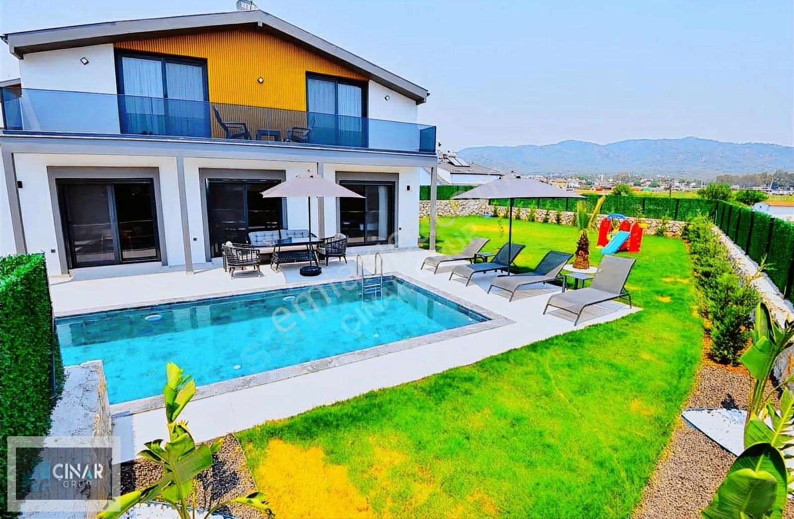 Sıcak Havuzlu+saunalı 3+1 Villa - Görsel 17