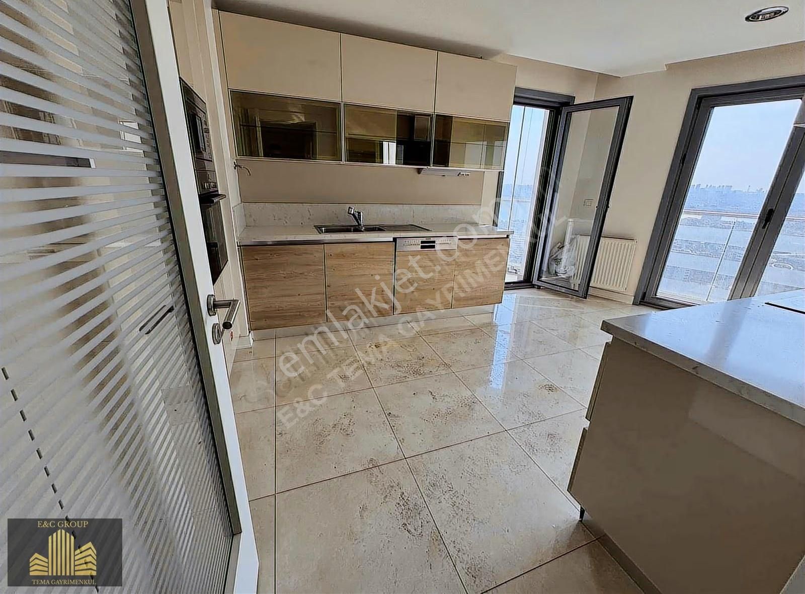 E&c Group Tema 1,de Kiralık 4+1 202 M2 Göl Deniz Manzaralı Daire - Görsel 13