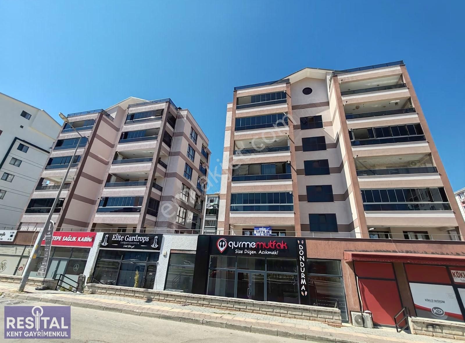 Hamitler Park Aura Evler 3+1 Geniş Teras Kullanım Alanı Önü Açık - Görsel 4