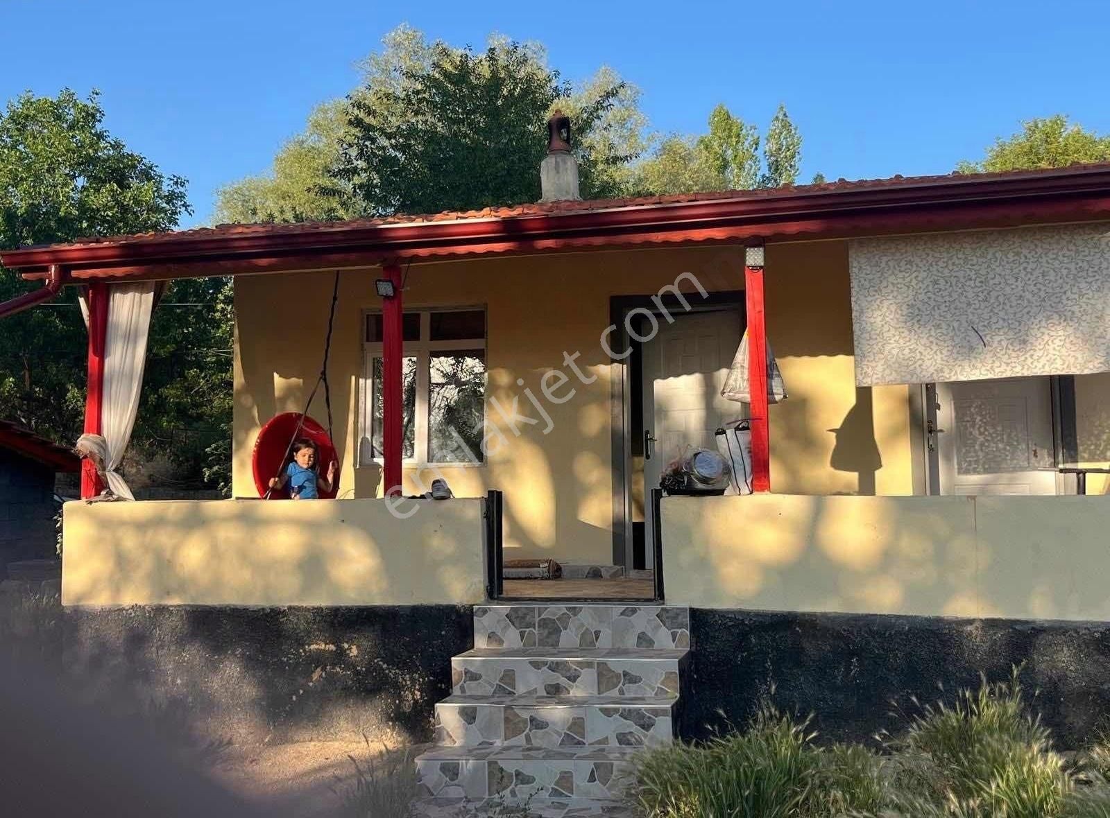 _-kızılören'de 932m2 Müstakil Hazır Kurulu Düzen Bahçe Ve Evi-_ - Görsel 2
