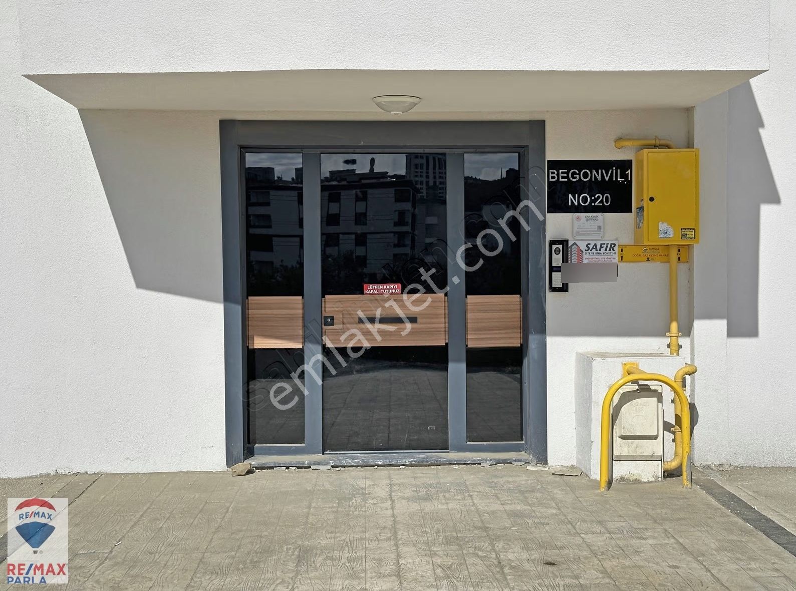 Körfez'de Yüksek Kredili Satılık İskanlı Net 45 M² 1+1 Daire - Görsel 8