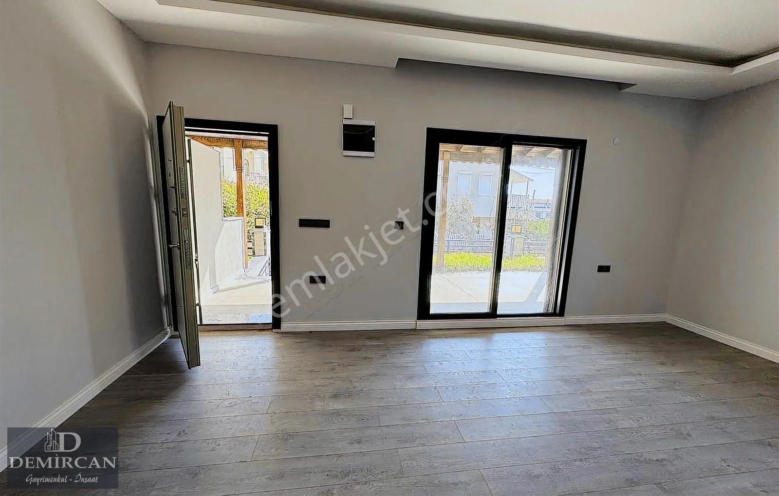 Özdere'de Geniş 3+1 Fırsat Satılık Yazlık Villa (demircan)