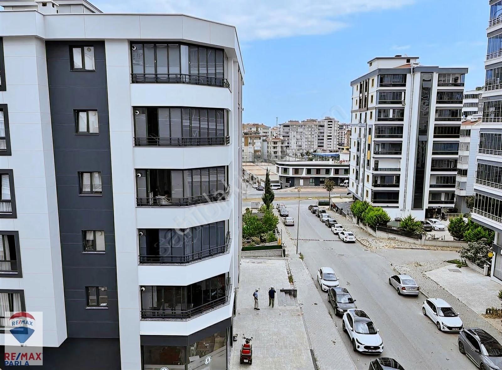 İbrahim Bülbül'den Atakumda Cağaloğluna 50m Mesafede Satılık 2+1 - Görsel 4