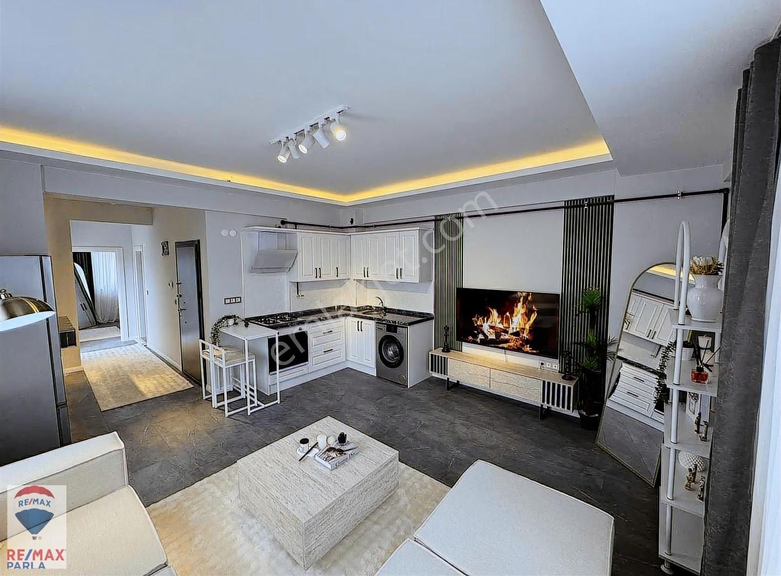 Lüks Tasarım Kaliteli Yaşam Eşyalı Satılık 1+1 - Görsel 7