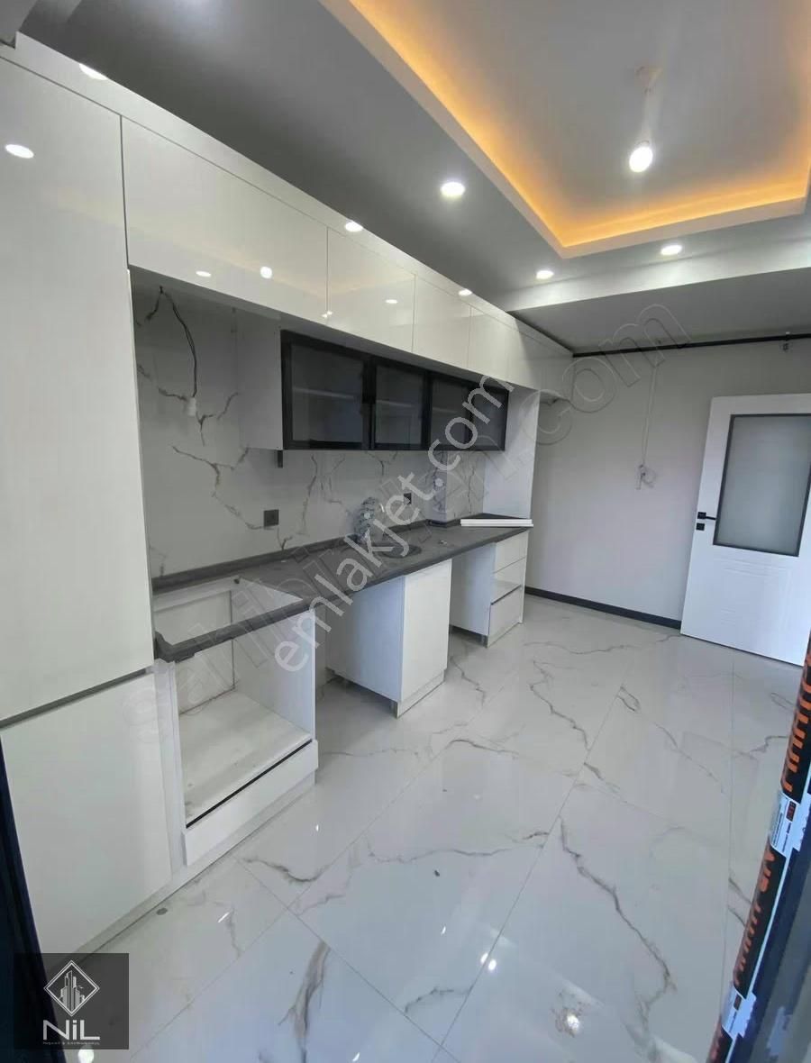 Sıfır 3+1 Lüks Kullanışlı Geniş Ferah Daire - Görsel 12