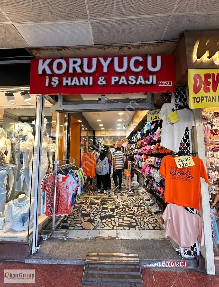 Okan Group'tan Fırsat Ulu Cami Önü Devren Butik Giyim Mağazası - Görsel 3