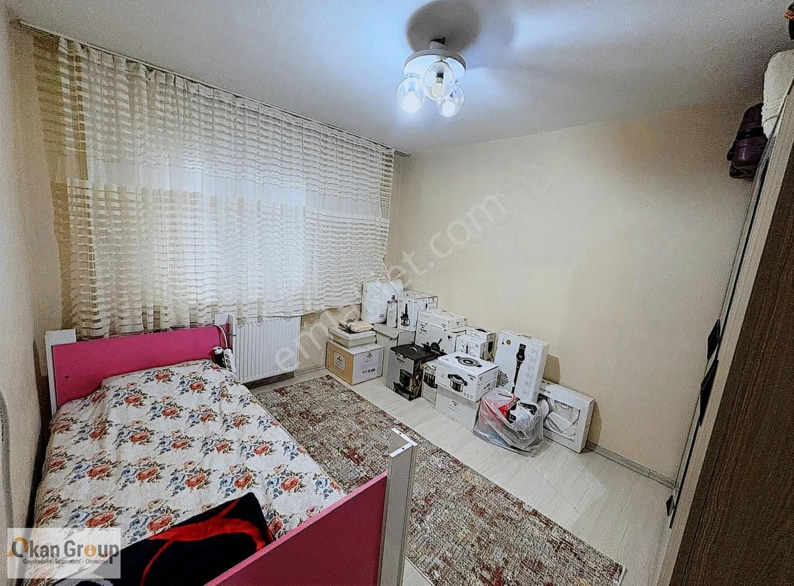 Bağlarbaşı'nın Merkezinde, 3.5 Kat Tam Yenilenmiş Fırsat Bina! - Görsel 6